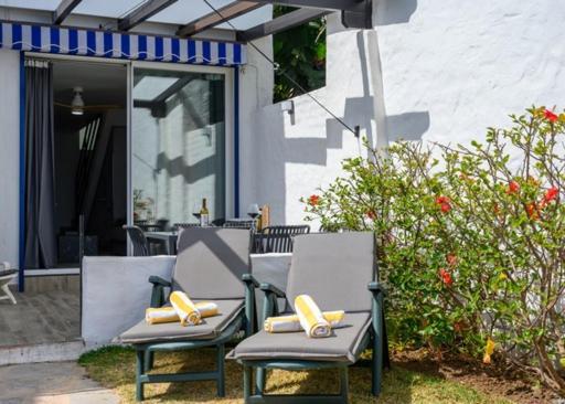 Newly Renovated 2 Bedroom Beachfront House Sitio de Calahonda Exterior foto